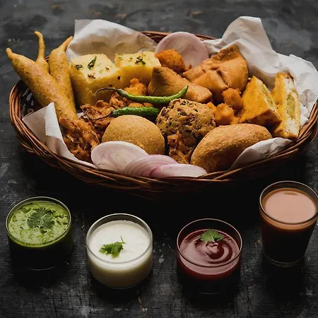 Spot On Lucky 7 Near Badarpur Border Metro Station Hotel